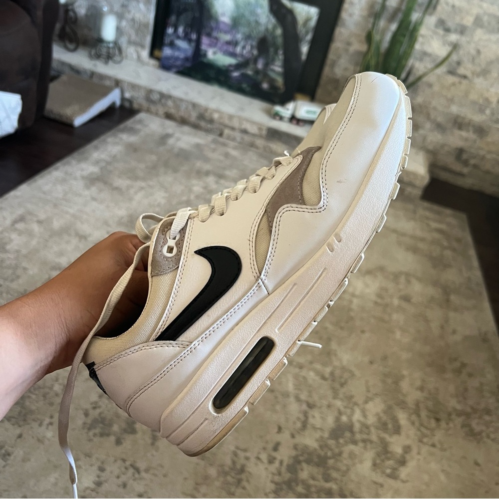 Size 10.5 NIKE AIR MAX 1 PREMIUM WHITE-BLACK-PHANTOM "87 LIGHT IRON"